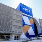 Caixa e Banco do Brasil liberam abono salarial de até R$ 1.621 para nascidos em maio e junho